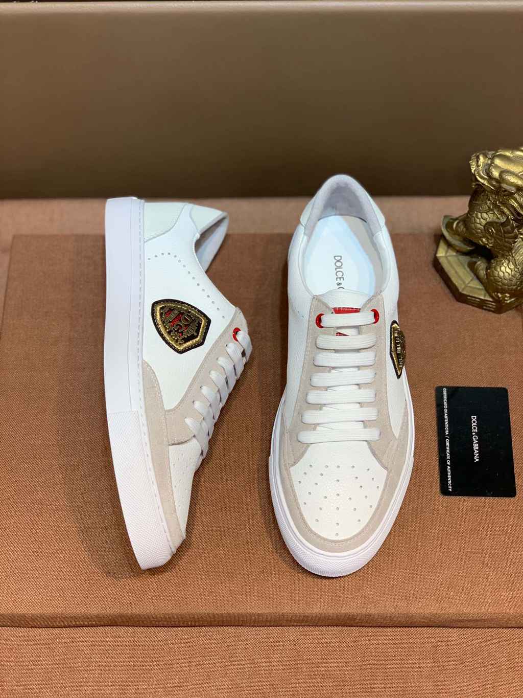 D*G sneaker